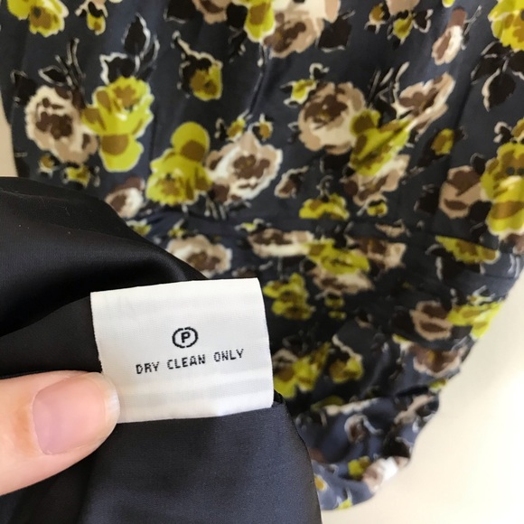 Boden Blue Floral Ruched Short Sleeve Dress 4US - Picture 9 of 9